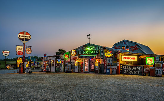 Automobilia & Petroliana